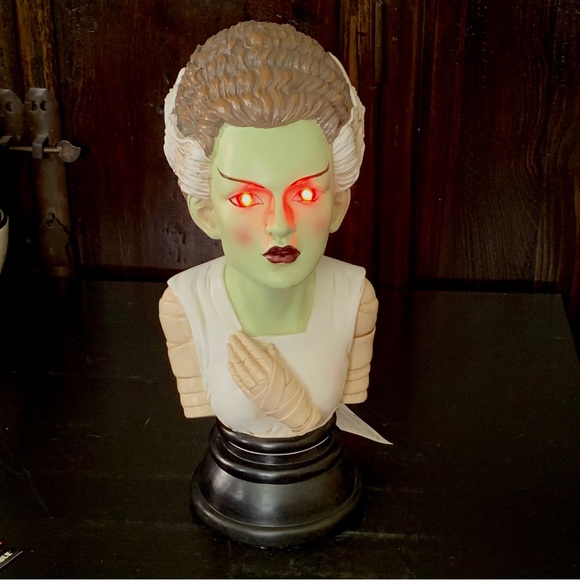 Bride of Frankenstein Bust Light Up Ceramic Halloween Decor Green Skin - Picture 12 of 15